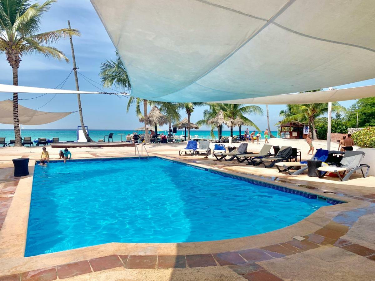 Апартаменти 2Br Beach Apt @Cadaquescaribe Байяібе Екстер'єр фото